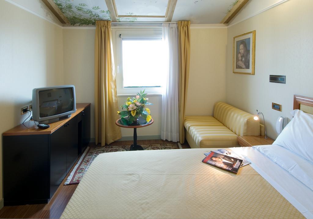 Hotel Della Porta SantʼArcangelo di Romagna Zimmer foto